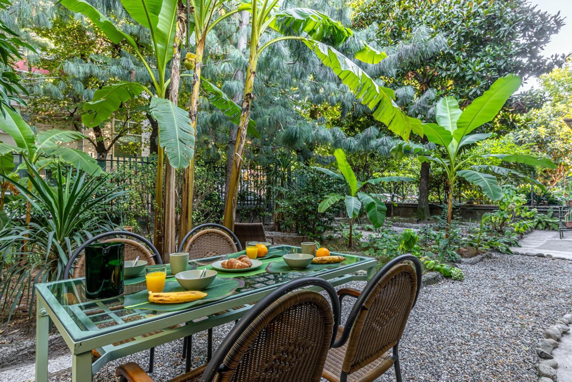 Appartement Bilocale Chic In Tropical A Due Passi Da Stazione Milan