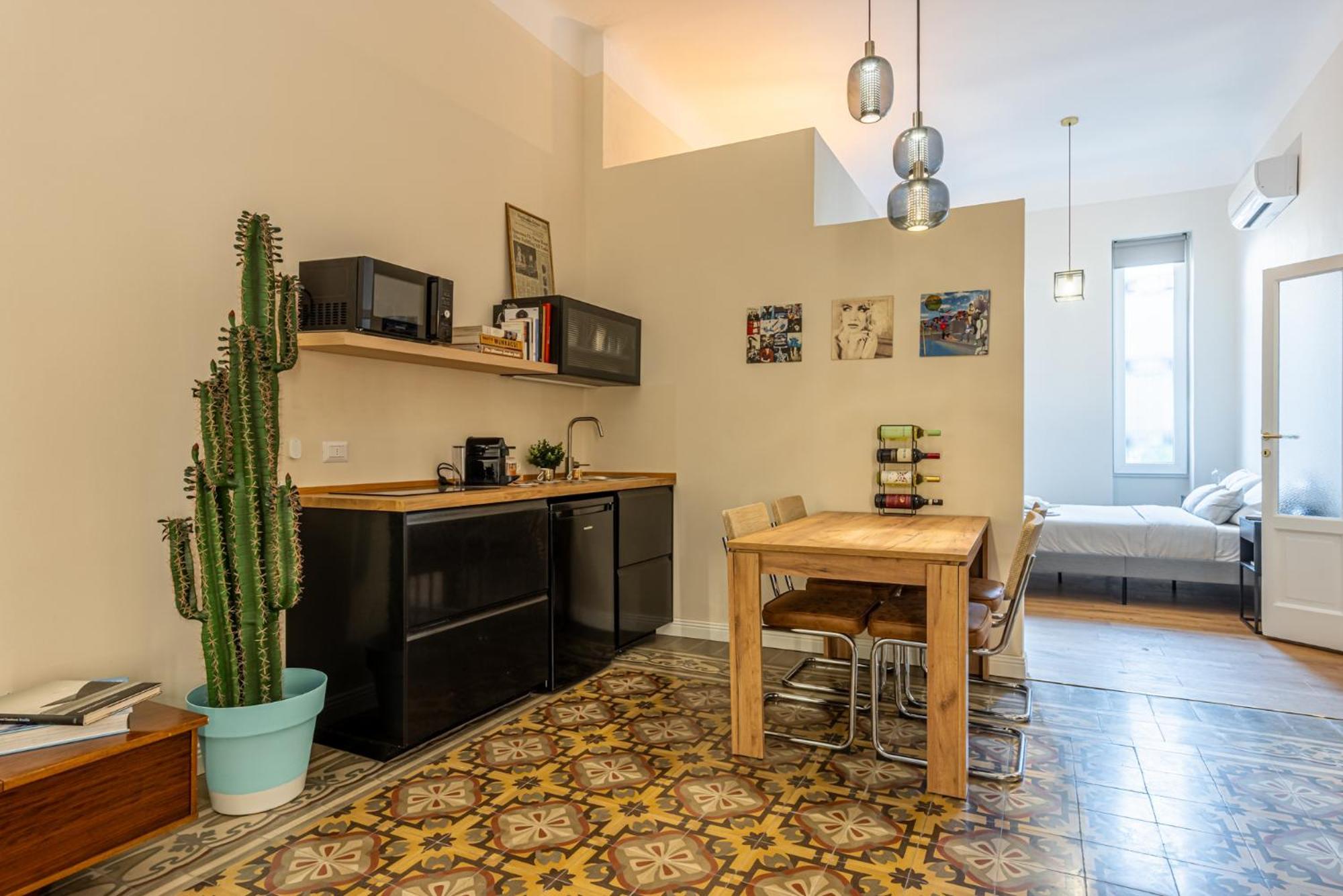 Appartement Bilocale Chic In Tropical A Due Passi Da Stazione Milan