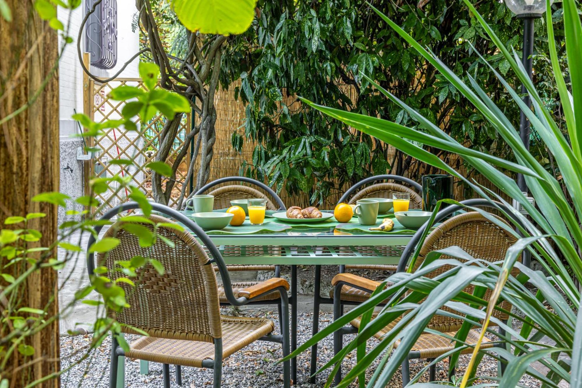 Bilocale Chic In Tropical A Due Passi Da Stazione Milan