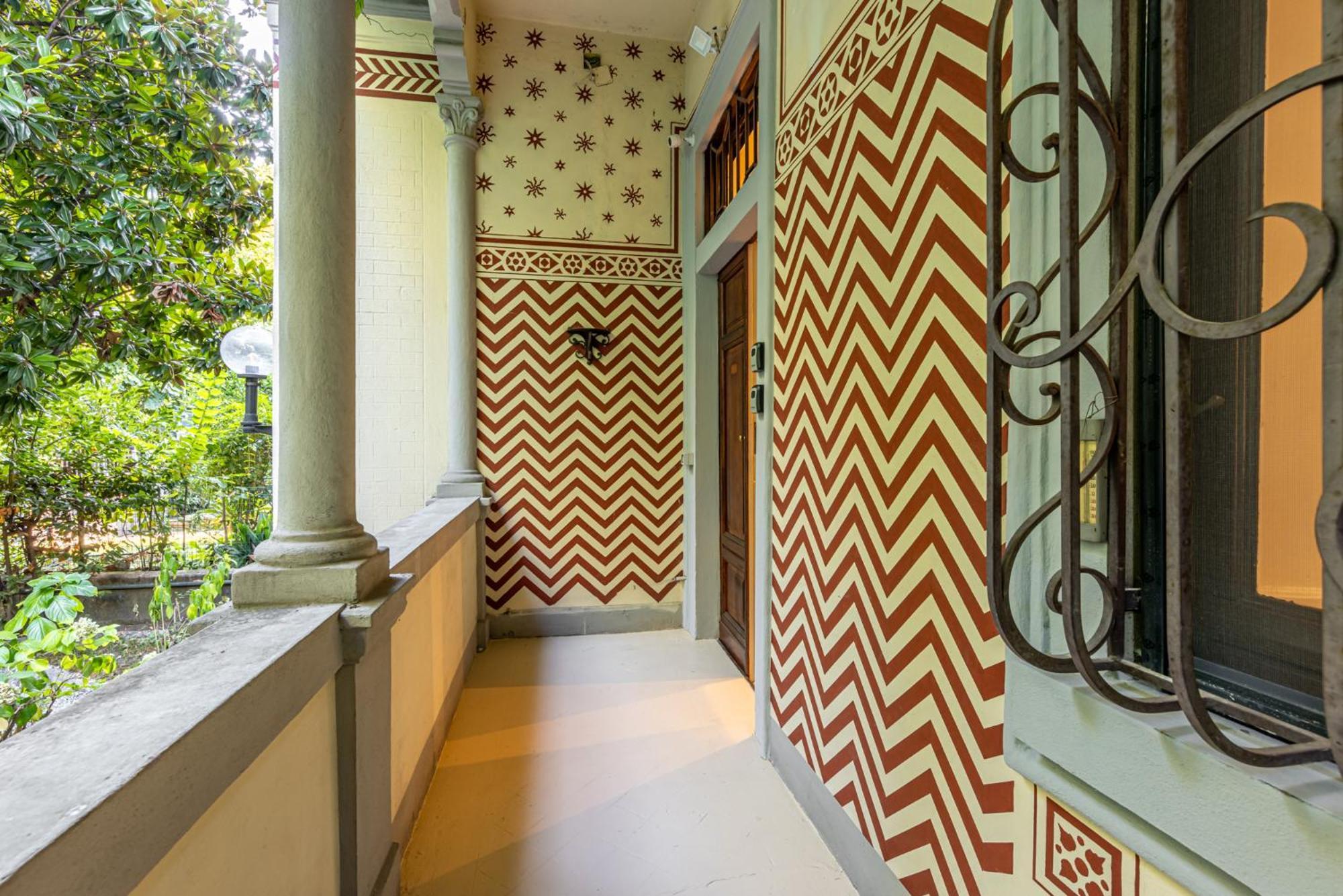 Bilocale Chic In Tropical A Due Passi Da Stazione Milan
